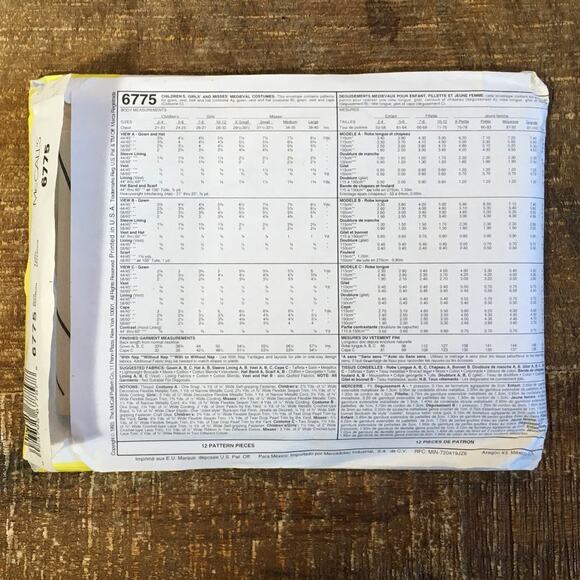 McCalls Sewing Pattern 6775 Medieval Magic Cosplay Costume Medium 34-36 UNCUT - Picture 2 of 3